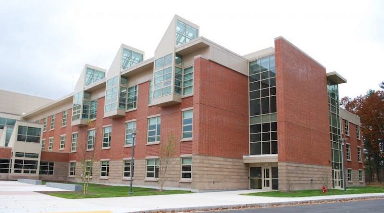 Tewksbury Memorial High School | Tewksbury, MA - Lockheed Architectural ...