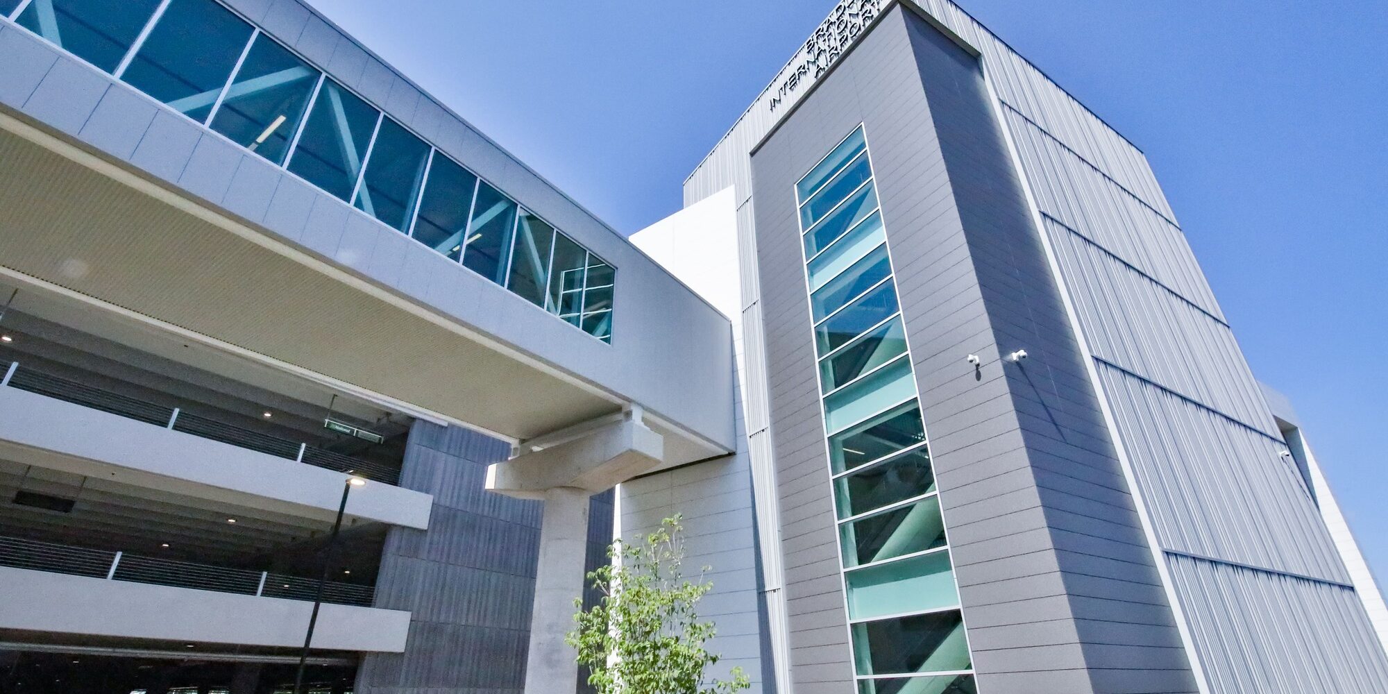 CONRAC AT BRADLEY INTERNATIONAL AIRPORT | WINDSOR LOCKS, CT