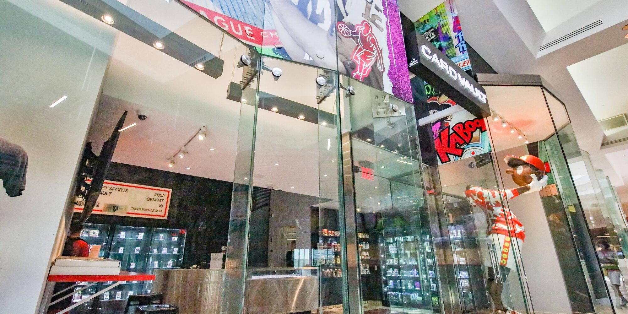 CARD VAULT AT FOXWOODS RESORT CASINO | MASHANTUCKET, CT